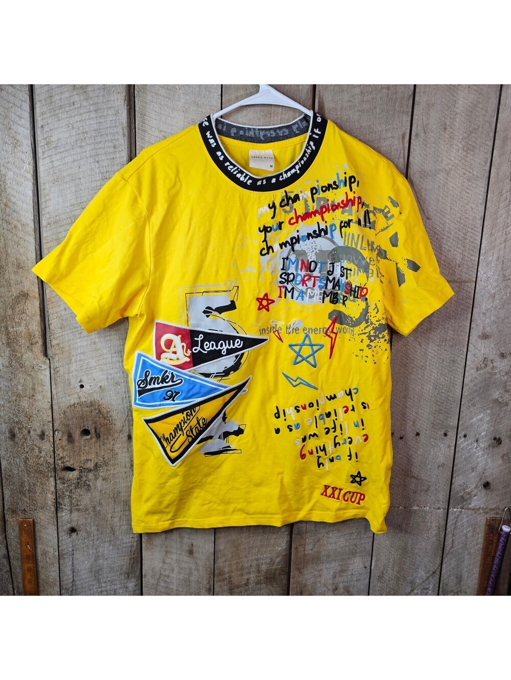 Smoke Rise Men's Yellow Graphic T-Shirt M Crew Neck Patches Embroidery